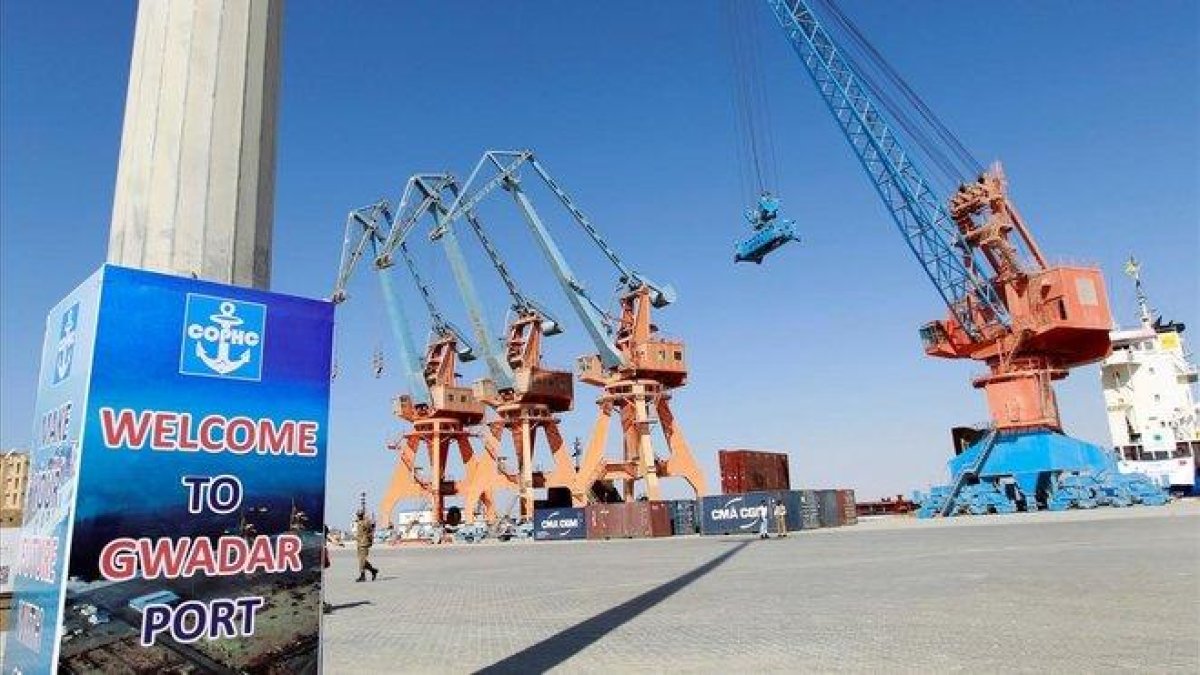 Vista general del puerto de la ciudad de Gwadar, ciudad donde está ubicado el hotel atacado.-REUTERS / CAREN FIROUZ
