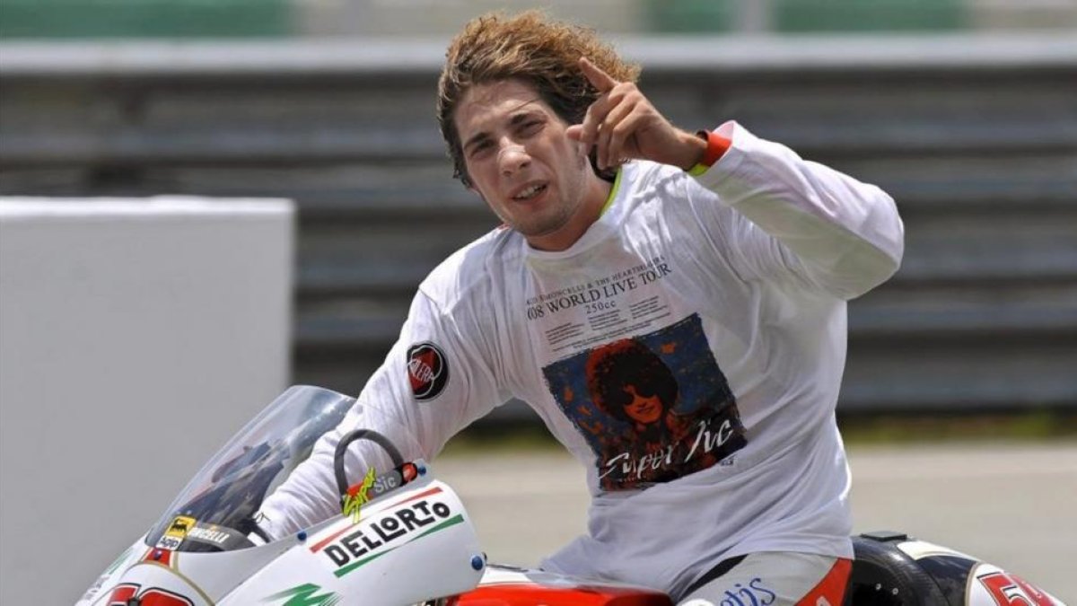 Marco Simoncelli.-EFE / ALESSANDRO DELLA VALLE
