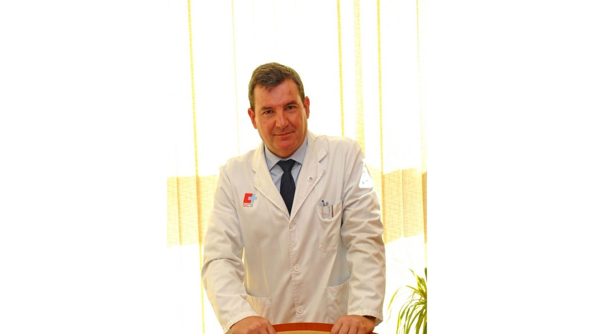 Julio Pascual, director gerente del Hospital Universitario Marqués de Valdecilla.-E. M.