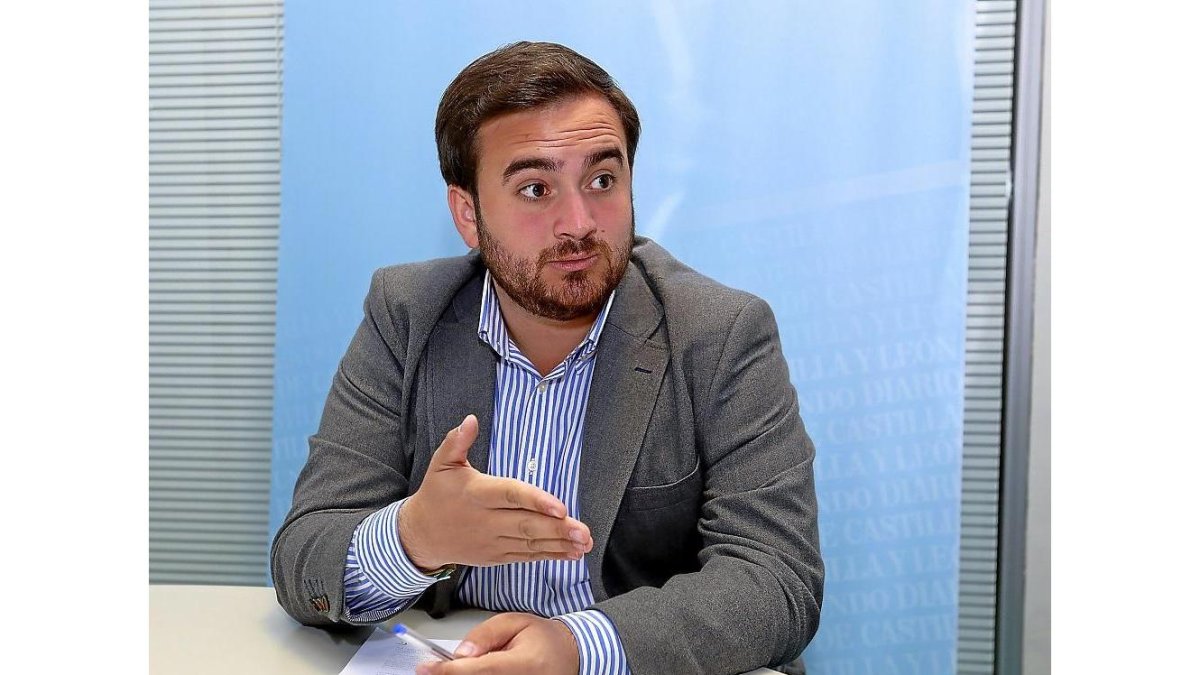 José Ángel Alonso Pérez, Candidato del PP al Senado por Valladolid-J. M. LOSTAU