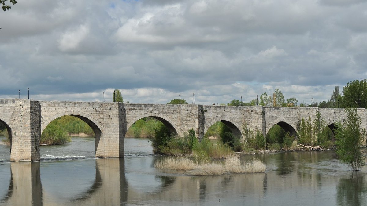 Paso del Río Pisuerga por Cabezón en Valladolid. -GOOGLE