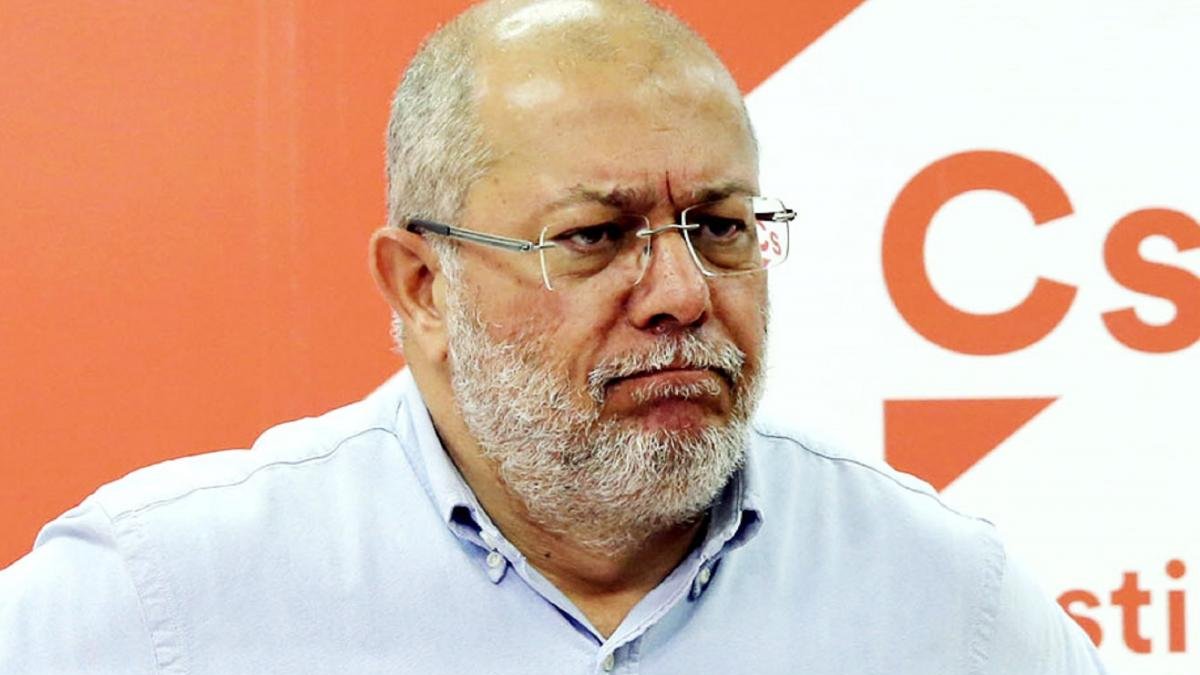 Francisco Igea, ayer ante los medios de comunicación.-ICAL