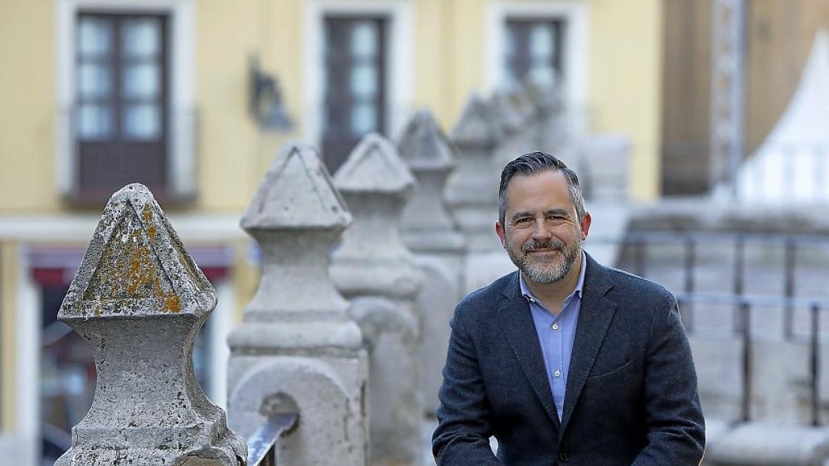 Diego Llanos, profesor de la Escuela de Ingeniería Informática de la Universidad de Valladolid.-J. M. LOSTAU
