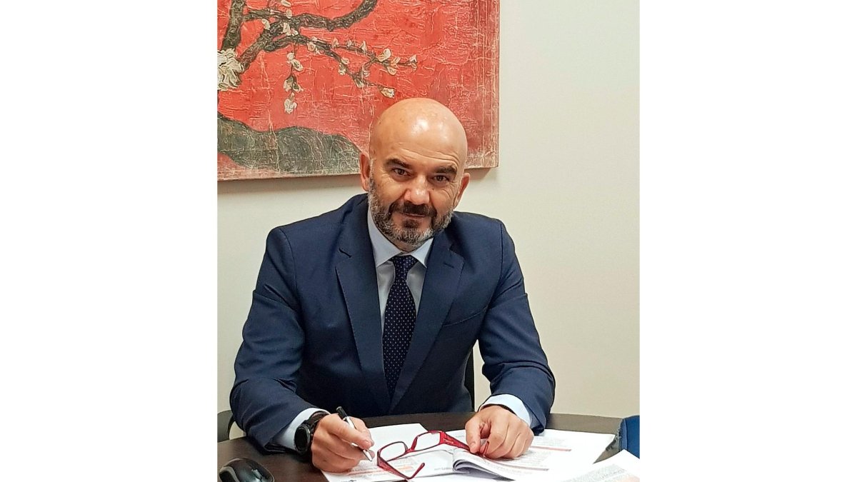 Javier Herradón, presidente de los farmacéuticos de Castilla y León. EL MUNDO