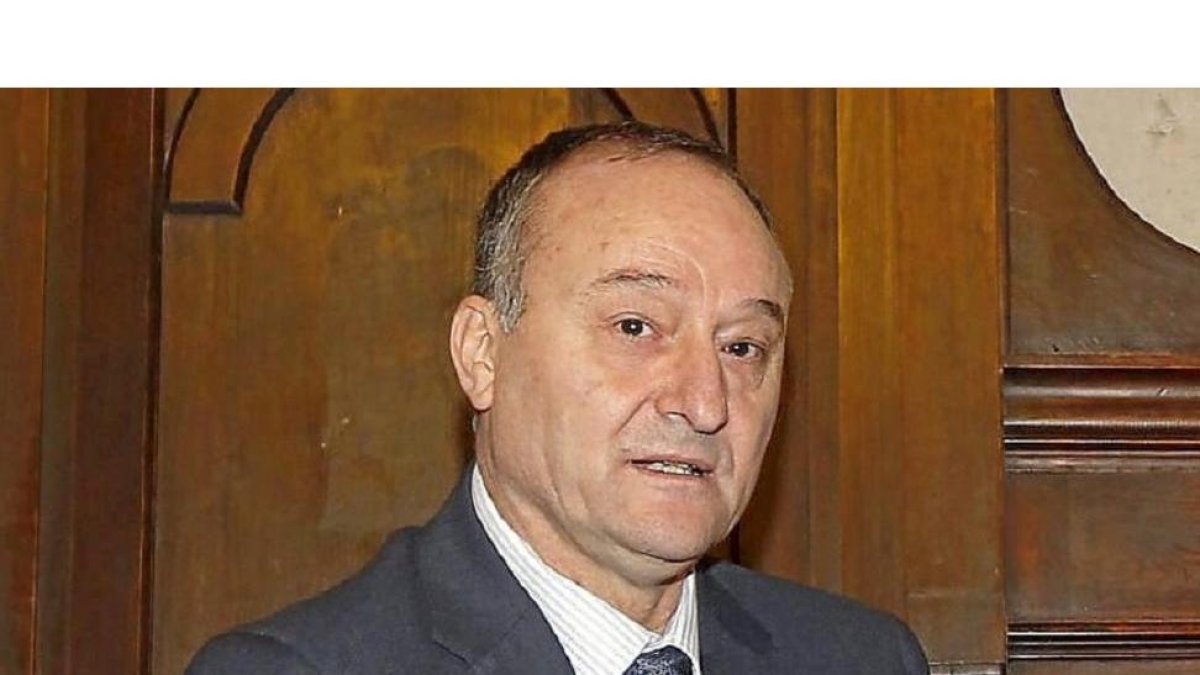 El rector de la Universidad de Valladolid, Daniel Miguel San José-J.M. LOSTAU