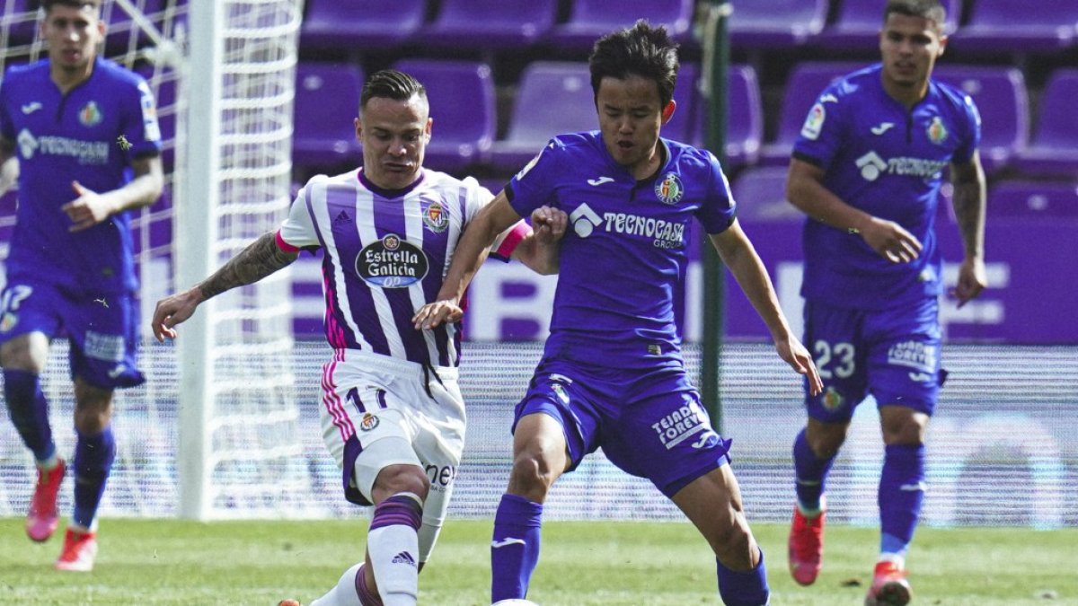 Mesa pugna con Kubo en un anterior duelo entre ambos equipos. / LA LIGA