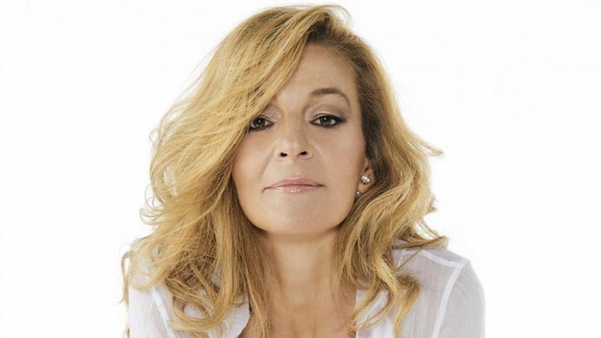 Ana Garrido, exfuncionaria del Ayuntamiento de Boadilla del Monte, portada de 'Interviú'.-
