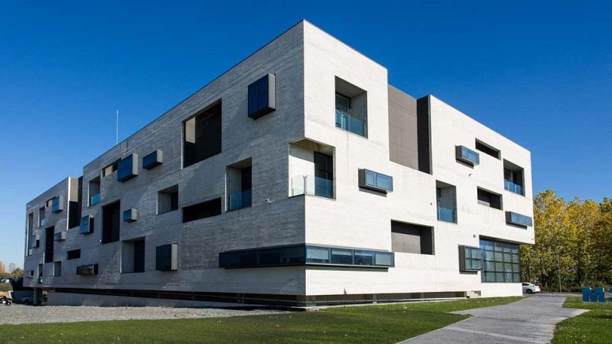Edificio M3 del Parque Científico de Salamanca donde está el centro de I+D de Mecalux.-E. M.