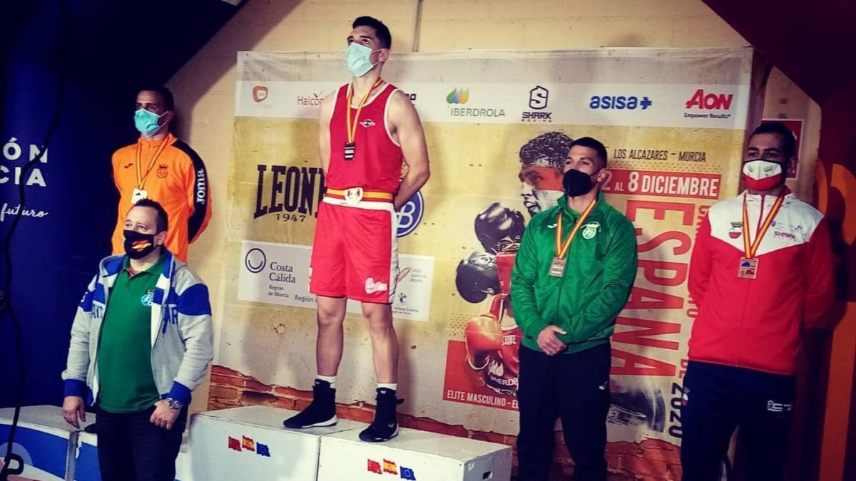 Miguel Cuadrado, en el podio