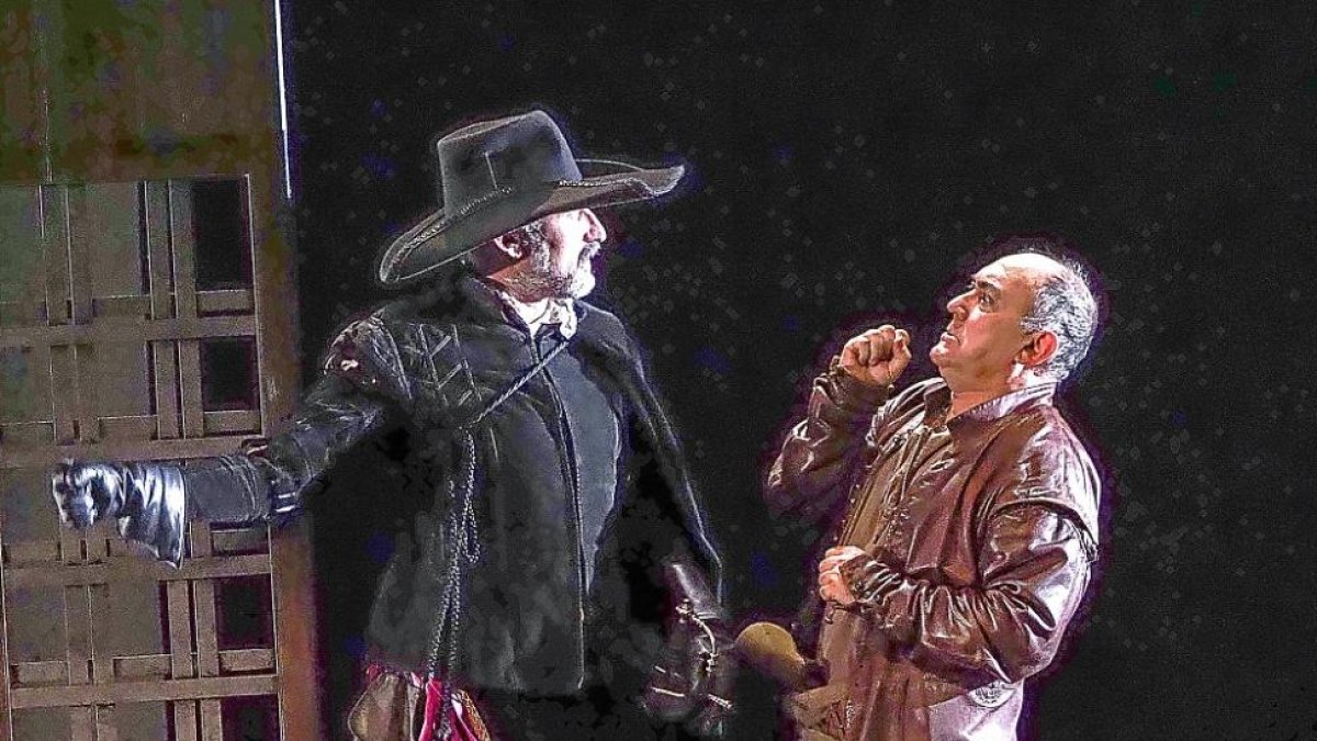 Momento de la interpretación del Caballero de Olmedo.-MIGUEL ÁNGEL SANTOS
