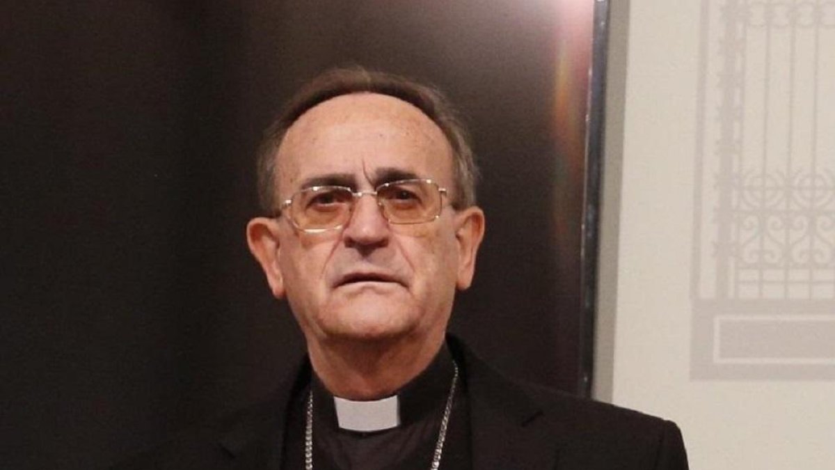El obispo de Salamanca, Carlos López.-ICAL