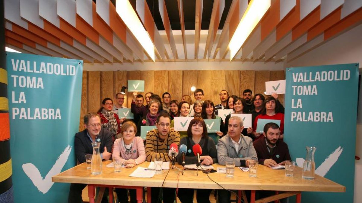 Rueda de prensa de presentación de las candidaturas proclamadas oficialmente para el proceso de primarias abiertas en Valladolid Toma la Palabra-Ical