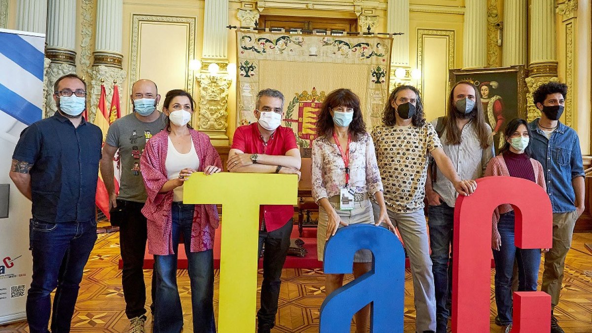 Una imagen de la presentación del 22 Festival de Teatro y Artes de Calle. | C. A.
