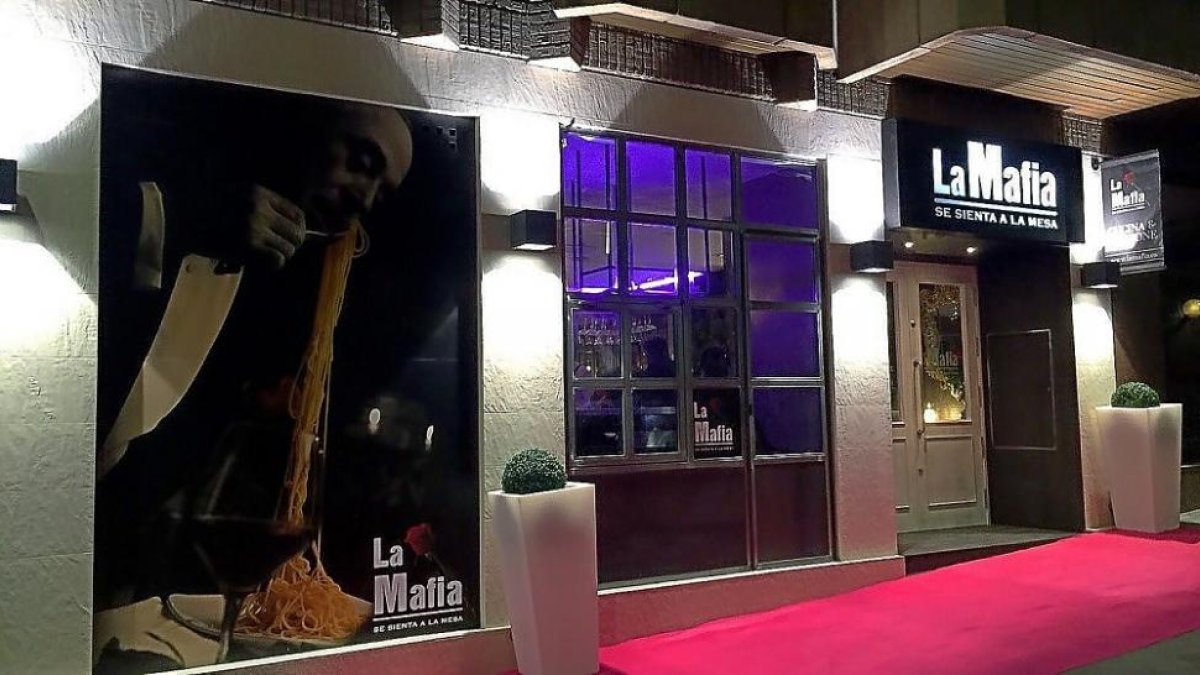 Local de Valladolid de ‘La mafia se sienta a la mesa’.-EL MUNDO