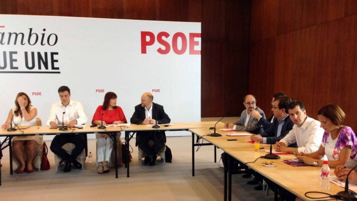 el consejero ha mostrado su disponibilidad de negociación y diálogo en esta nueva legislatura que ahora comienza, proponiendo a esta organización sindical la elaboración de un calendario de prioridades-Ical