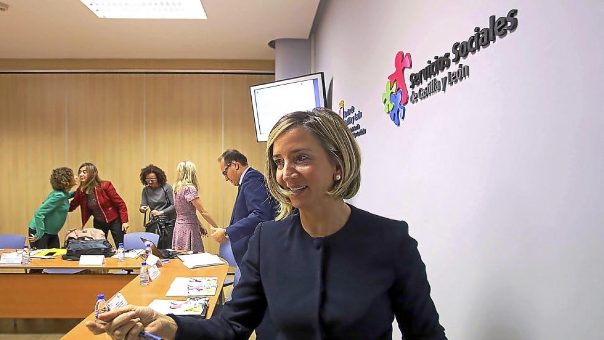 La consejera de Familia e Igualdad de Oportunidades, Alicia García.-EL MUNDO