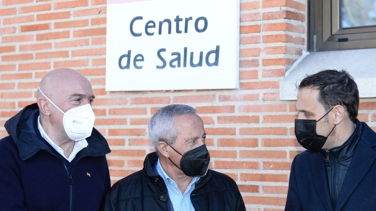 Jesús Julio Carnero, Román Rodríguez y Conrado Íscar. - EM