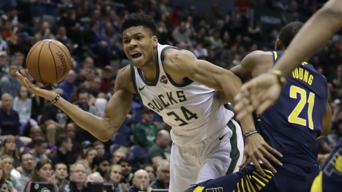 Giannis Antetokounmpo, en plena actividad.-AP / MORRY GASH
