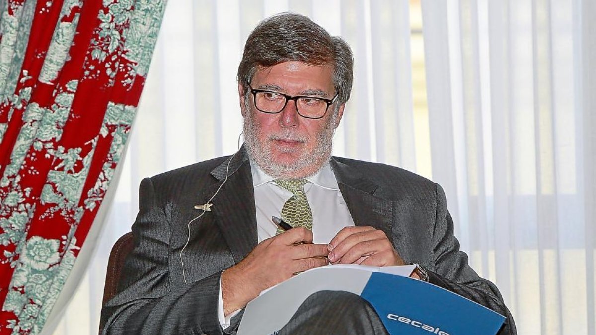 Santiago Aparicio.-J.M.LOSTAU