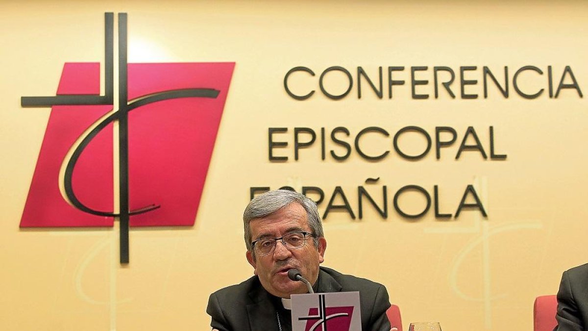 Luis Argüello durante una intervención en la Conferencia Episcopal.-JUAN LAZARO
