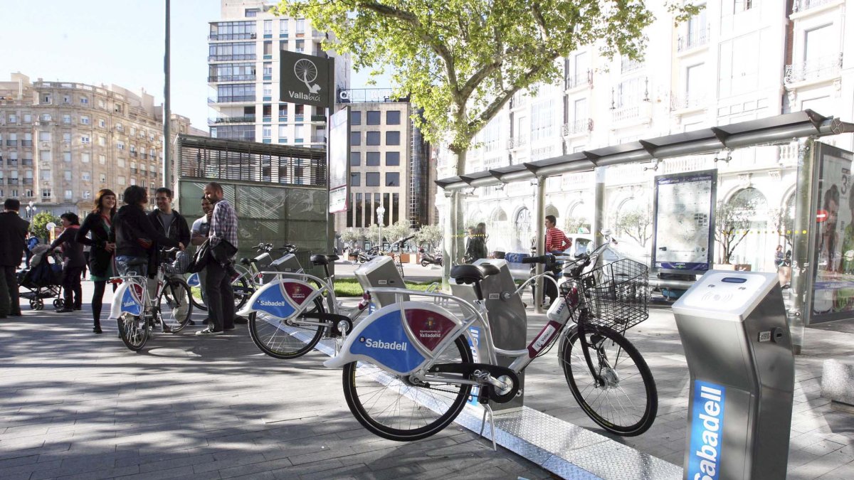 Bicicletas del servicio de alquiler del Ayuntamiento de Valladolid. - ICAL