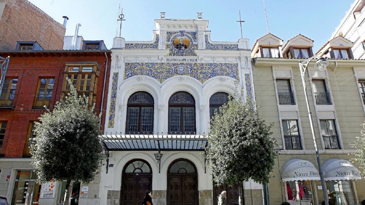 Edificio Lope de Vega en la calle María de Molina.-E. M.
