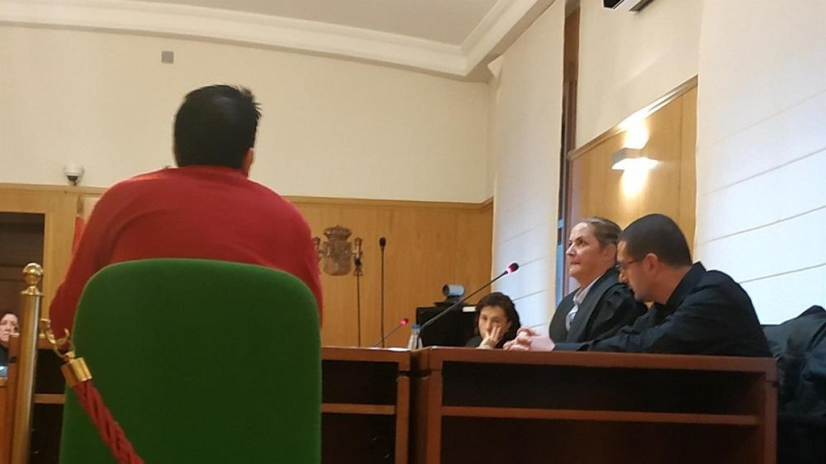 Tercera jornada del juicio contra el presunto matricida de Parquesol, especialmente con la declaración de los dos hermanos del acusado.-EUROPA PRESS