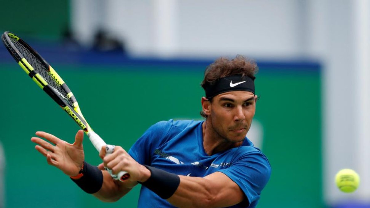 Rafael Nadal durante su partido ante Dimitrov en China.-ALY SONG (REUTERS)