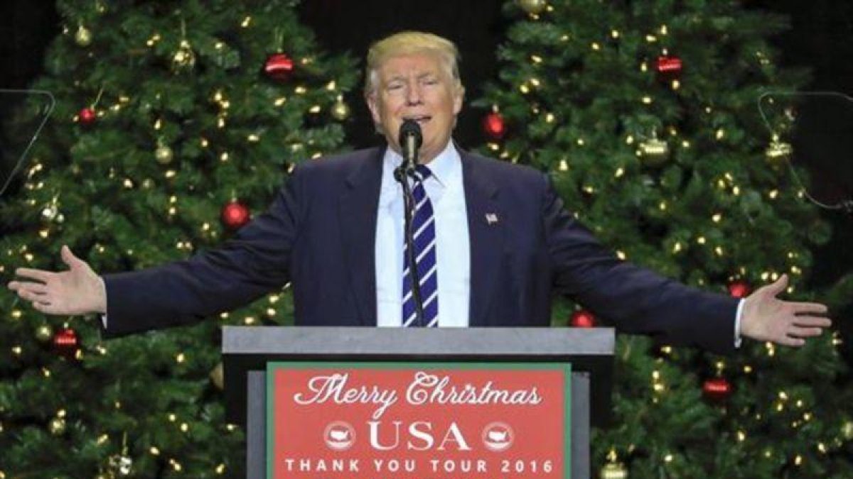 Donald Trump, en un mitin, el martes pasado en West Allis (Wisconsin).-EFE / TANNEN MAURY