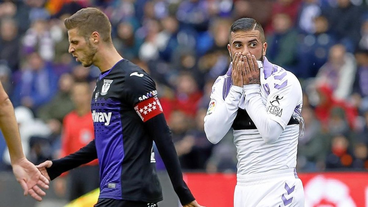 Verde, con gesto contrariado por la derrota frente al Leganés en el partido disputado ayer en Zorrilla.-J. M. LOSTAU
