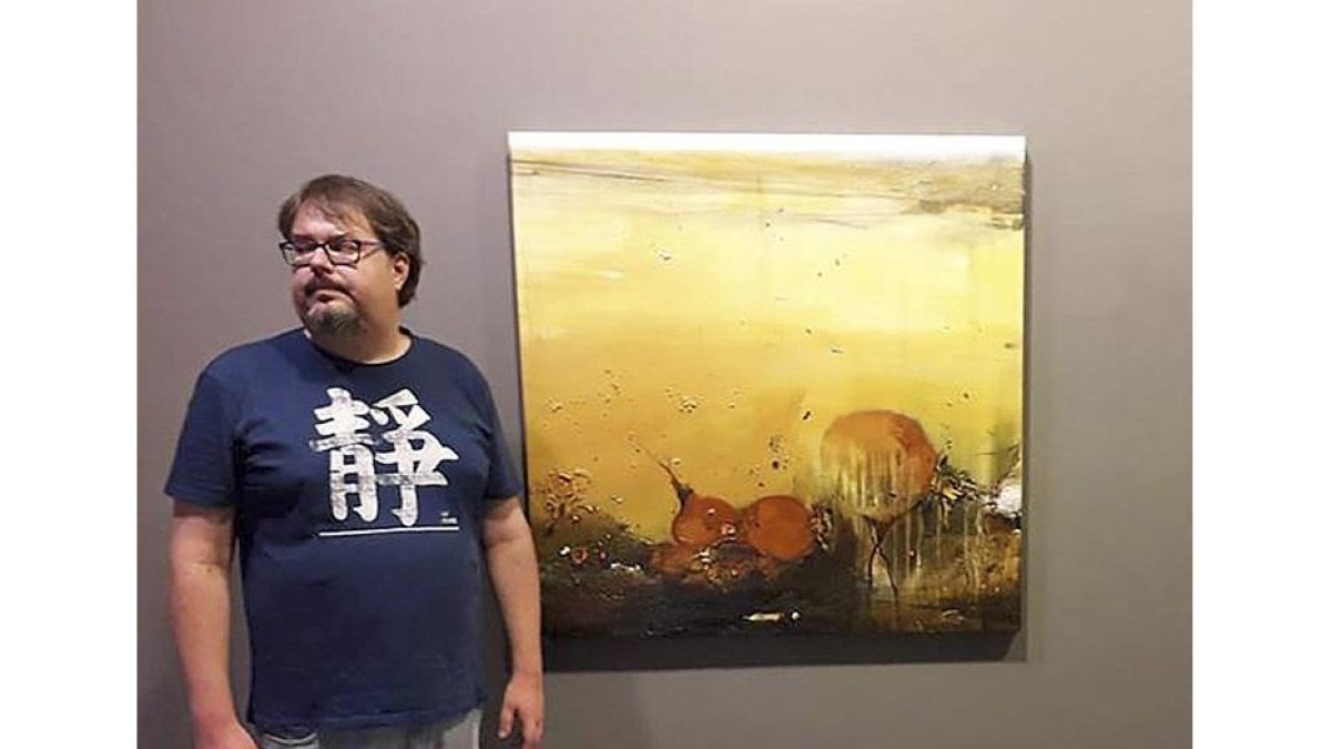 En la imagen superior, Fernando Palacios en una exposición anterior-F. PALACIOS