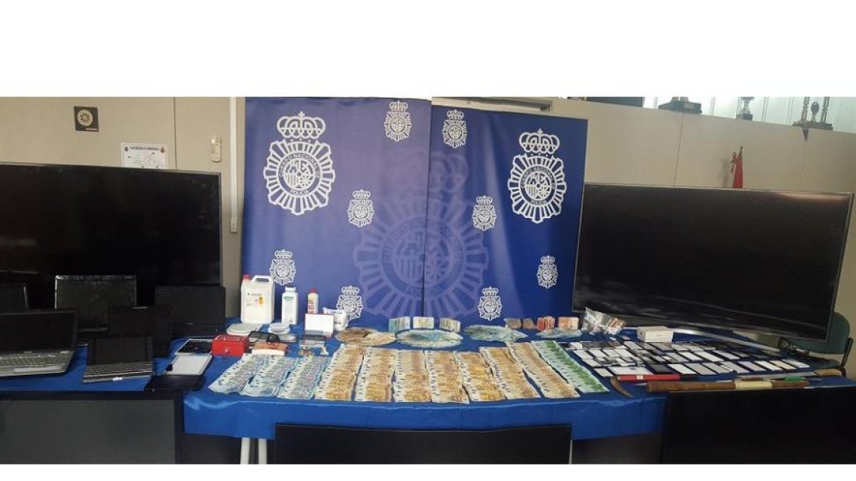 -POLICIANACIONAL