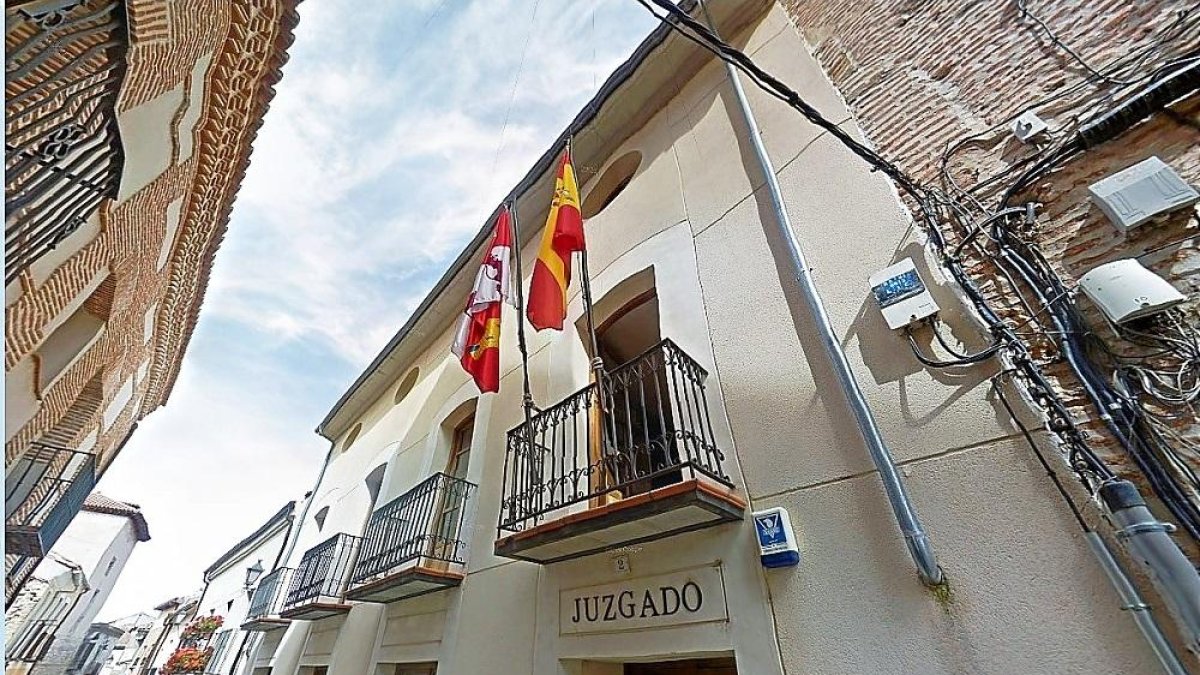 Juzgado de Instrucción y Primera Instancia 1 de Arévalo en el que aún sigue trabajado Santiago A.C.-E. M.