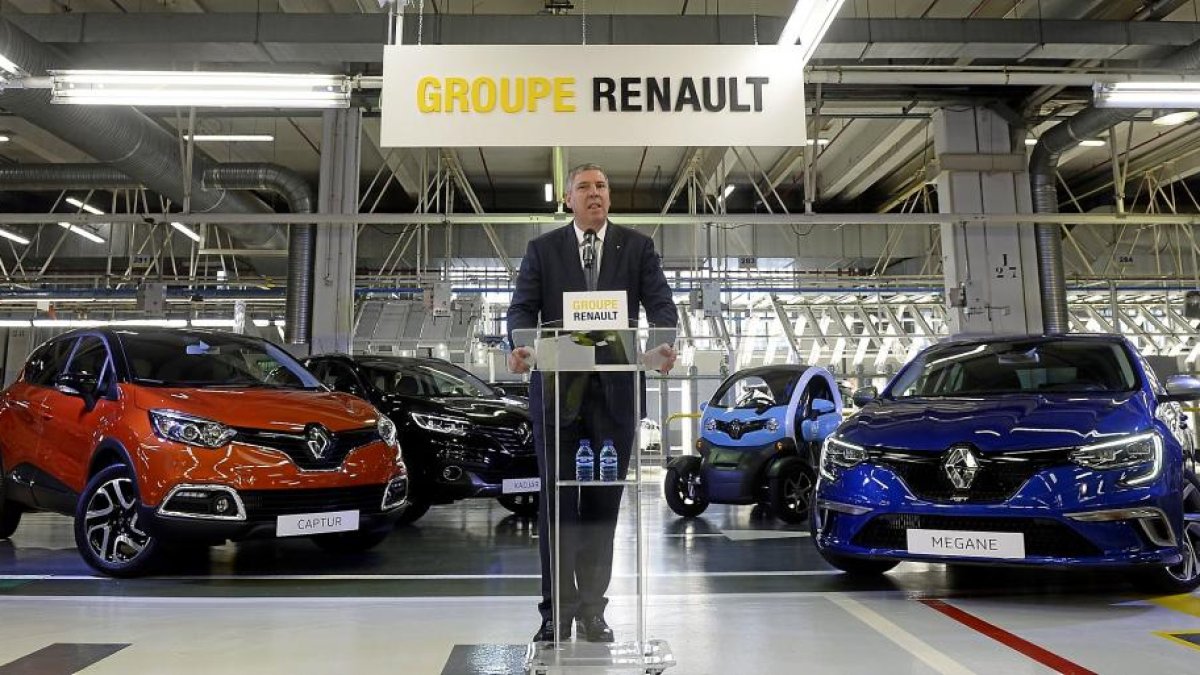 El presidente del Consejo de Administración de Renault España, José Vicente de los Mozos-E.M.