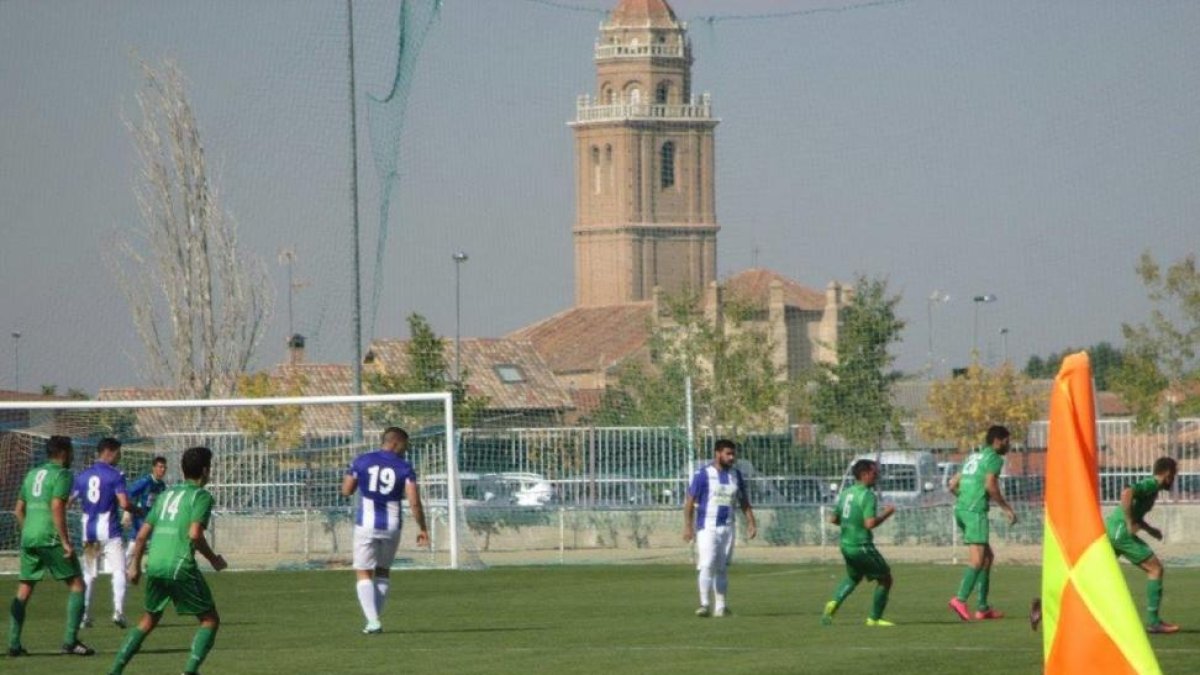 Campo de fútbol de Matapozuelos.-E.M.