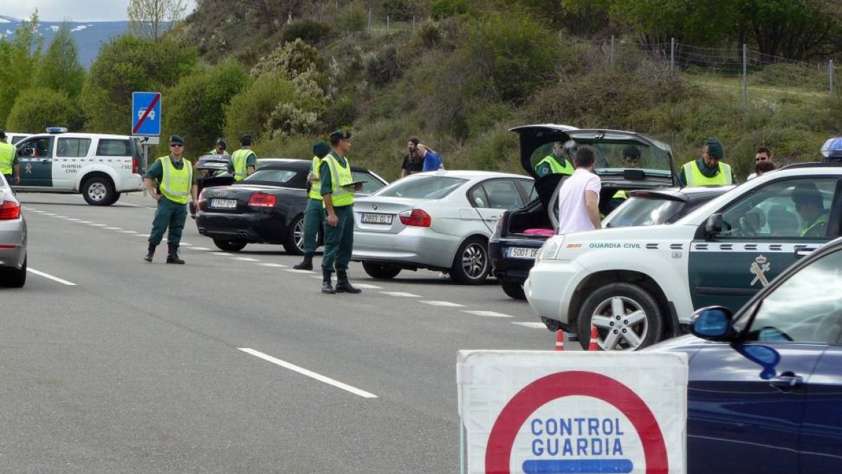 Control de la Guardia Civil-Ical