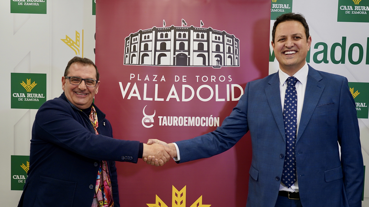 Presentación del acuerdo anual entre Caja Rural de Zamora y Tauroemoción, empresa gestora de la plaza de toros de Valladolid. intervienen Alberto García, CEO de Tauroemoción; y Narciso Prieto, director de Comunicación de Caja Rural de Zamora. Miriam Chacón / ICAL .
