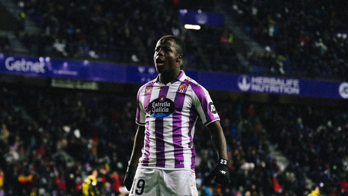 Amath celebra uno de sus goles. REAL VALLADOLID