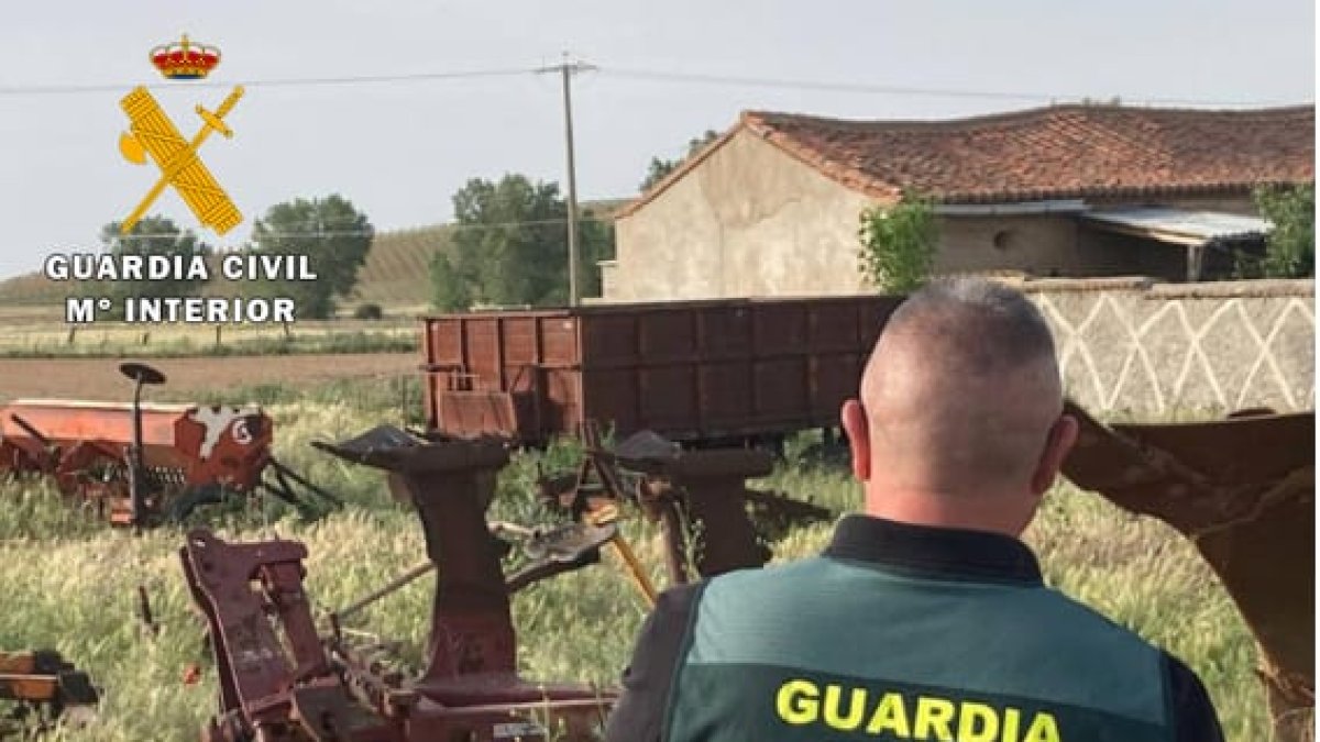 Imagen de la Guardia Civil en la localidad de Castrejón de Trabancos, donde sucedieron los hechos. -G. CIVIL.