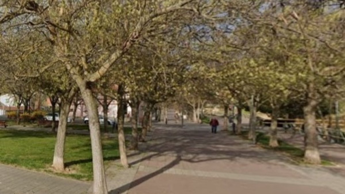 Parque de Pajarillos en el que aparecía la mujer muerta este domingo.-E. M.