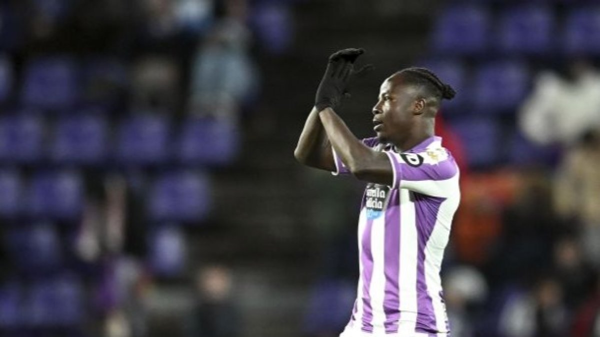 Amath celebra su primer gol al Zaragoza.