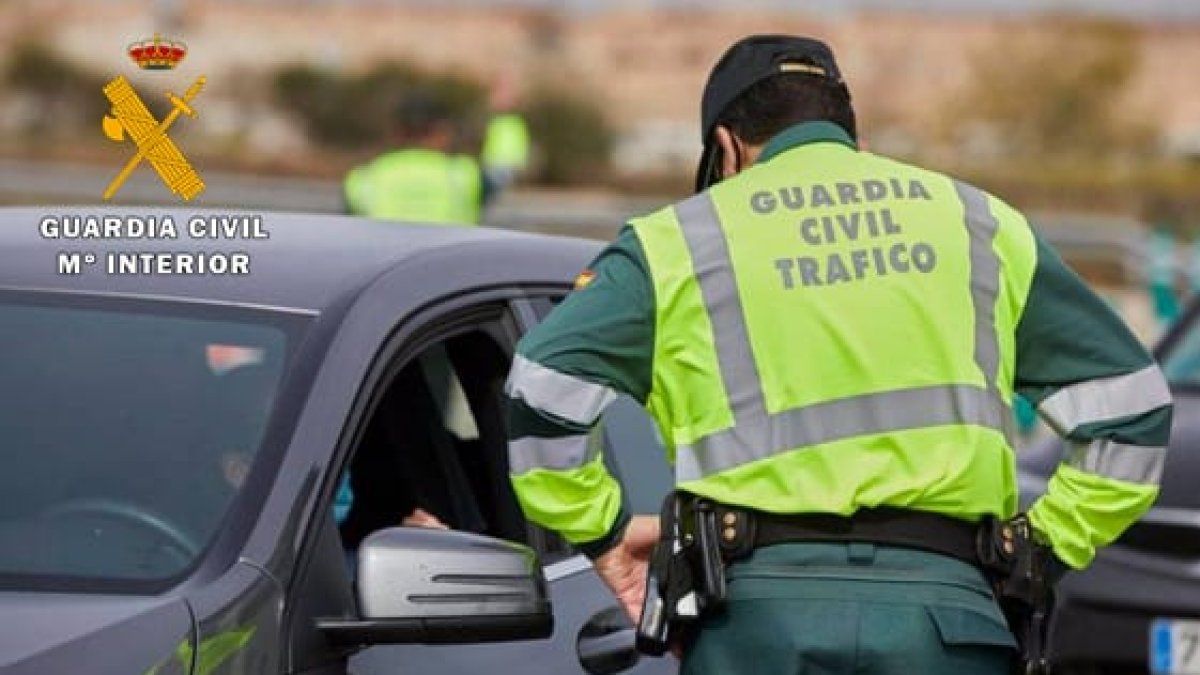 Control de la Guardia Civil - GUARDIA CIVIL