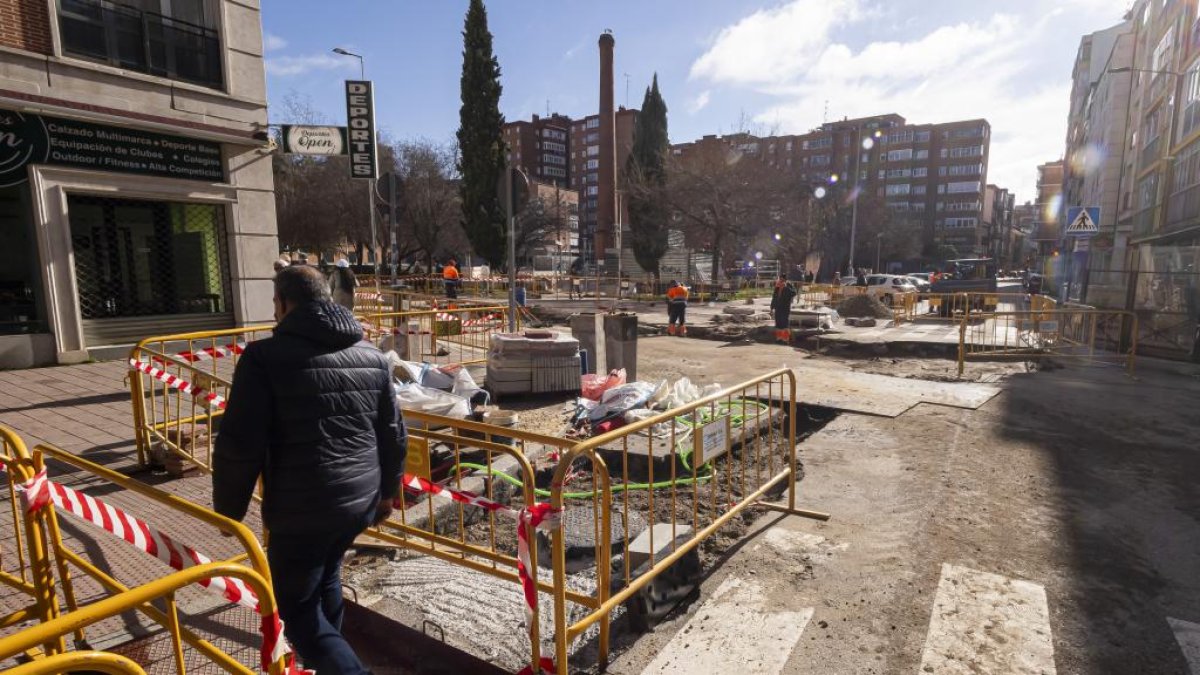 Obras en las calles Nicasio Pérez, Cerámica y Doctor Montero - PHOTOGENIC
