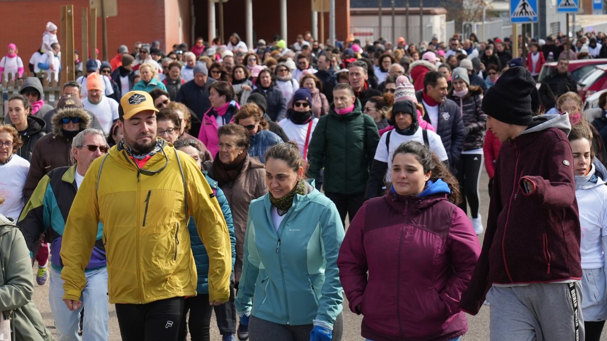 Vecinos de Arroyo de la Encomienda en una carrera popular
