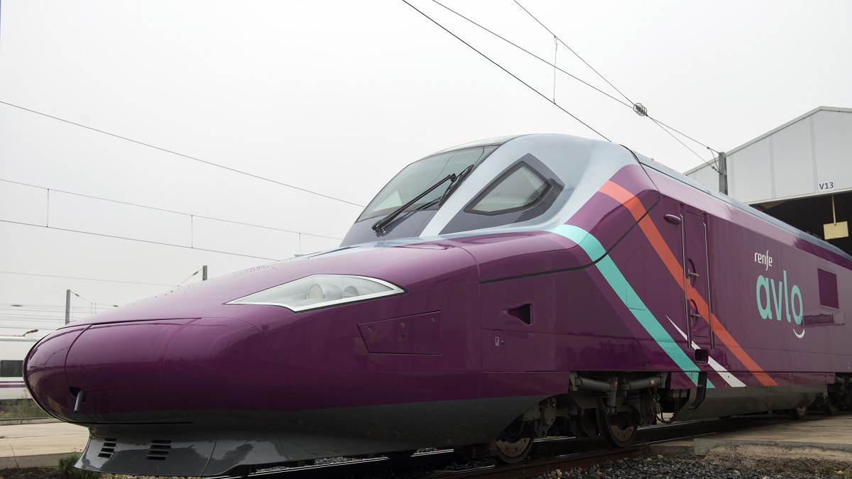 Tren del servicio Avlo, el AVE 'low cost' de Renfe. ICAL.