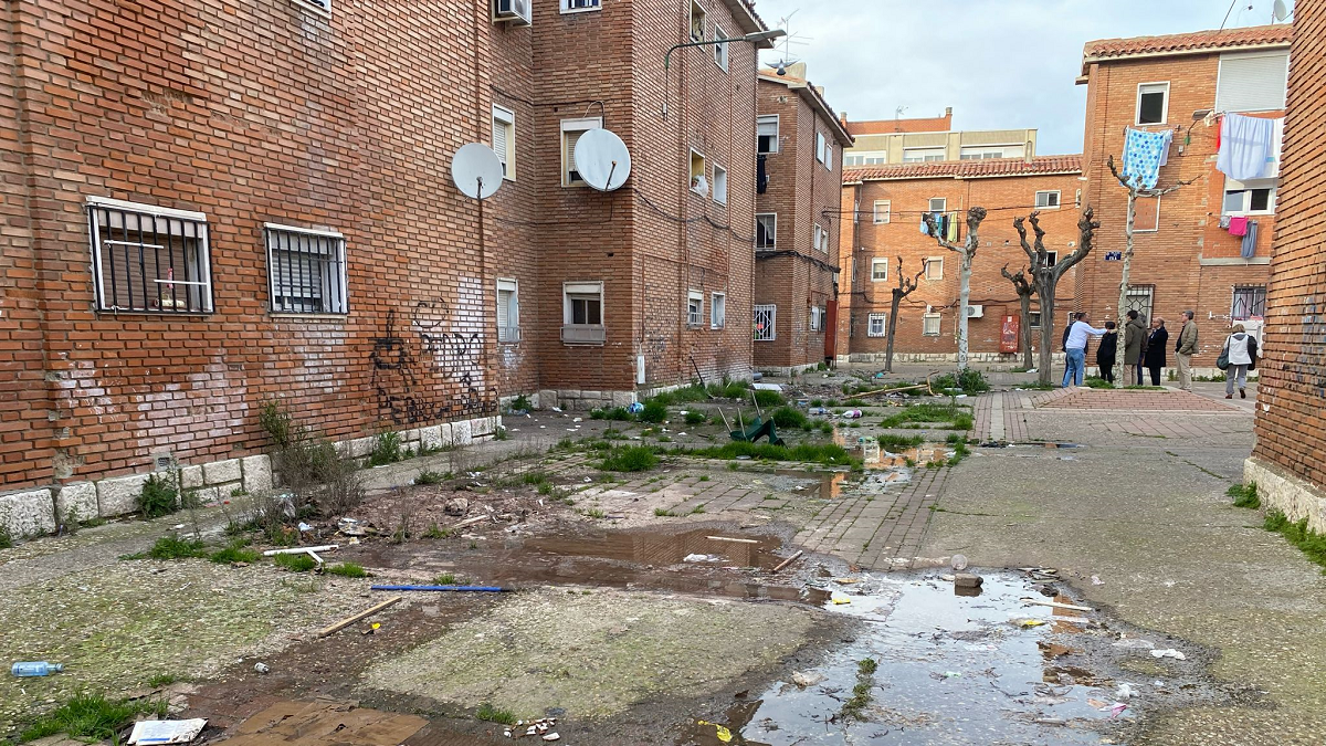 Plaza del Esla, en la zona del barrio de las Delicias. E.M.