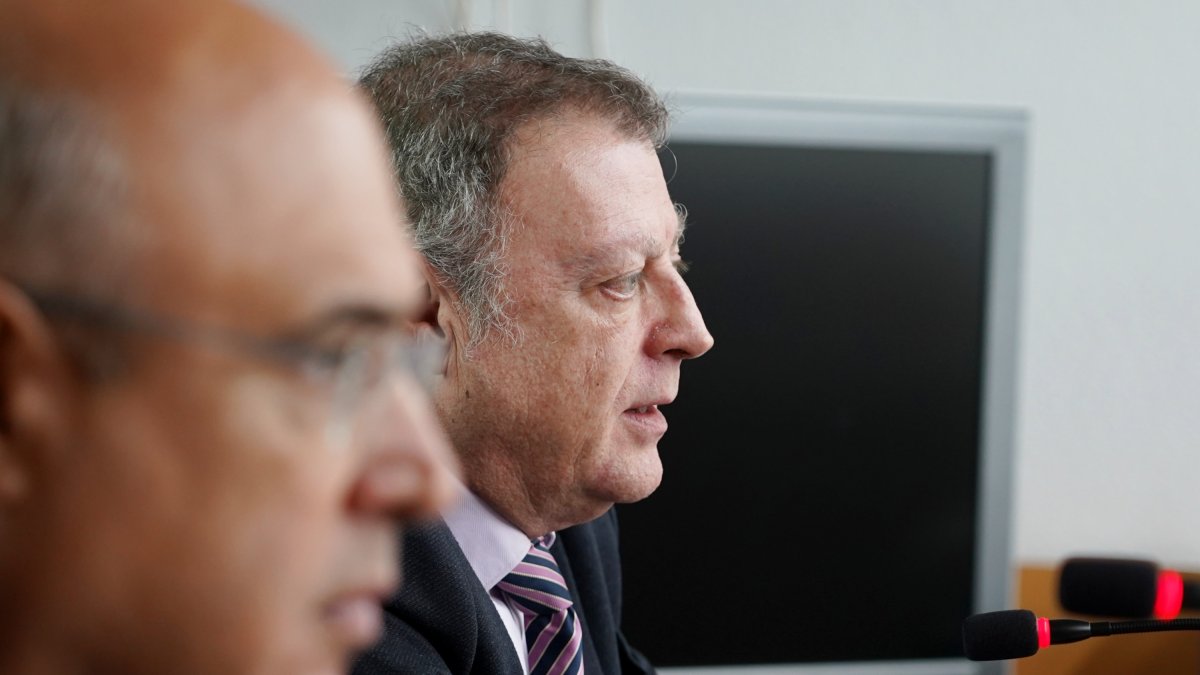 El delegado territorial de Aemet, Manuel Mora, junto al subdelegado del Gobierno en Valladolid, Jacinto Canales, para presentar el balance del invierno y la predicción de la primavera. -ICAL.