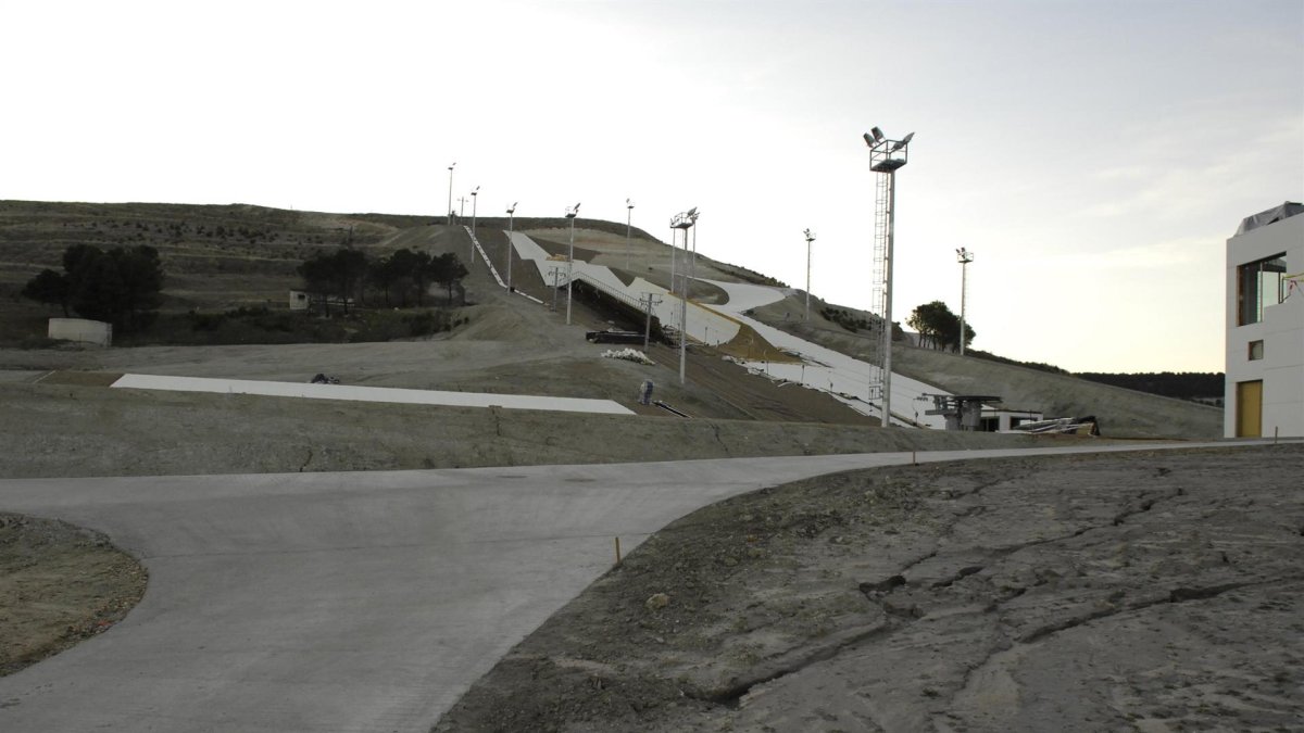 Una imagen de archivo de la Meseta Ski. EUROPA PRESS