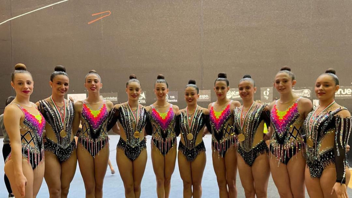 Gimnastas del CD La Victoria