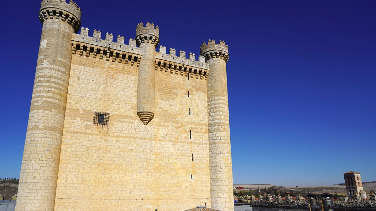 Castillo de Fuensaldaña en una imagen de archivo.